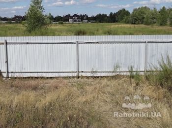 Сделать калитку и ворота в заборе из профнастила
