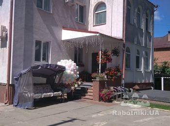 Пристройка беседки к жилому дому