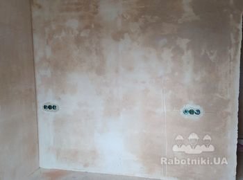 Выравнивание полов + стяжка санузлов и балкона, 52 м2 + 9 м2