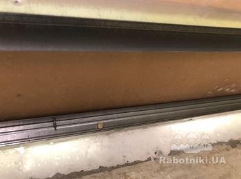 Зашить гипсокартоном снизу короб над батареями