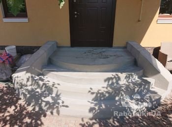 Укладка клинкерной плитки на входную группу (радиусные ступени)
