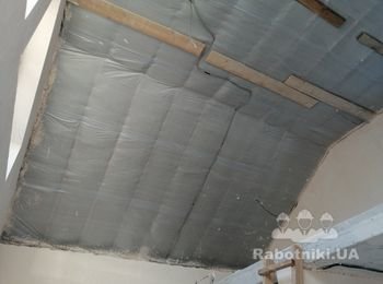 Зашить потолок гипс + укладка плитки