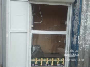 В проём необходимо вставить конструктив (окно), чтобы он раздвигалось