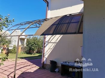 Козырек над входом + востановить навес (поликарбонат)