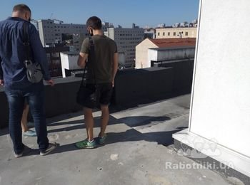 Укладка резиновой плитки на террасе