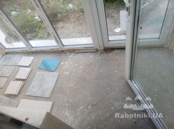 Утепления балкона первого этажа и установка решотки