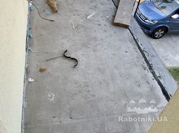 Требуется уложить плитку на открытых балконах на бетон 26 м2