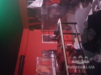 Косметика вкафе.