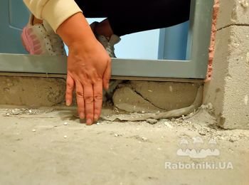 Стяжка пола в кладовом помещении ЖК