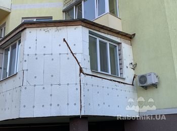 Фасадные работы. Отделка балкона. Короед.
