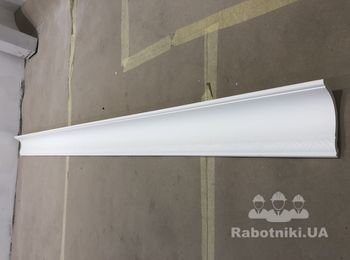 Монтаж багет на потолок , монтаж молдингов на стены. Помещение 60 кв/м