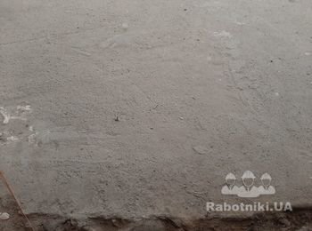 Укладка ламината с самовыравнивающим