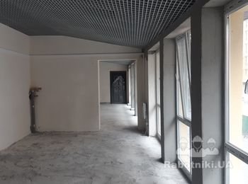 Перепланировка и Ремонт офиса 76 м.кв. под муз. студию , под ключ.