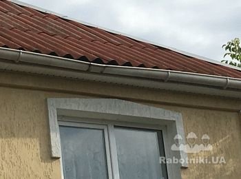 Заміна жолоба водостоку