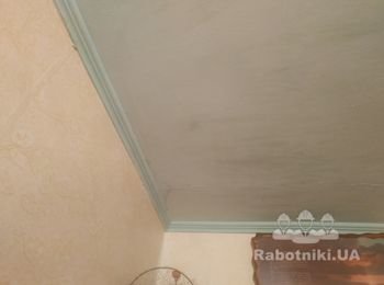 Устранить последствия от залива квартиры на потолке