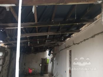 Монтаж металлочерепицы, паробарьер, ремонт крыши