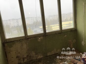 Демонтаж балконного парапета 9-й этаж