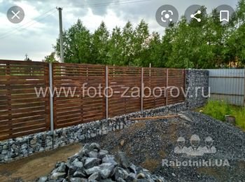 120 кв.м. забора из проф листа или деревянный