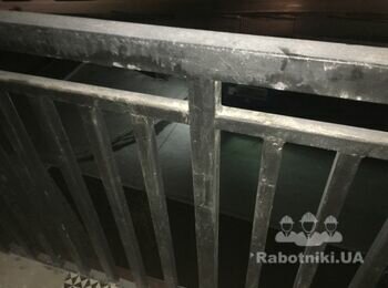 Покрасить Перела на Балконе