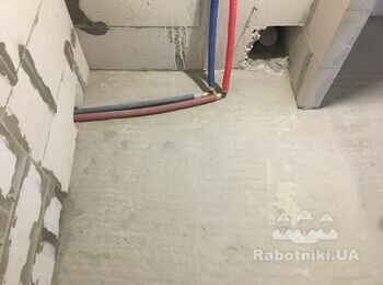 Стяжка в ванной 5,6 кв.м.