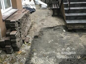 Укладка тротуарной плитки