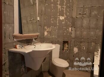 Монтаж плитки в ванной