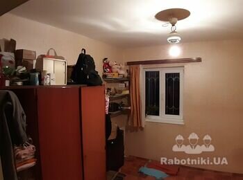 Подштукатуить и поклеить обои комната 3*3, сделать откосы 2 окна