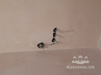 Электромонтажные доделки в комнате