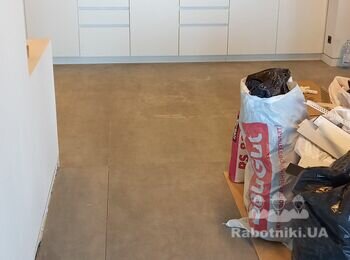Затирка швов 2-компонентной затиркой, устранение бухтящей плитки