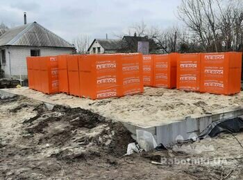 Укладка 50м3 газоблока. 12м*8м