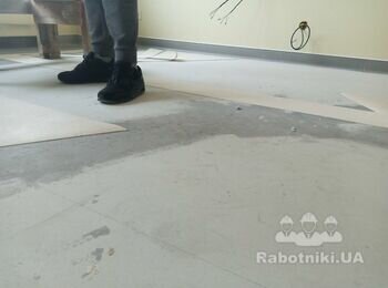Ліноліум на клей з спайкою