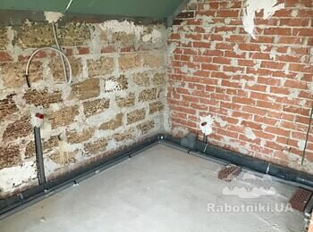 Стяжка пола и плиточные работы