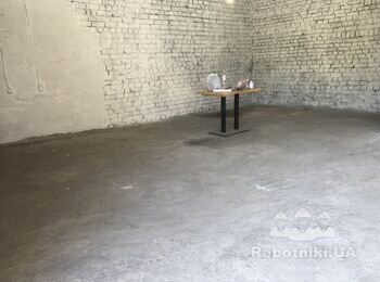 Полы на предприятии, не жилое помещение