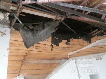 Нужны специалисты которые закончат кровлю