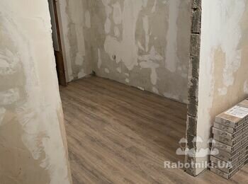 Установка 4-х межкомнатные дверей