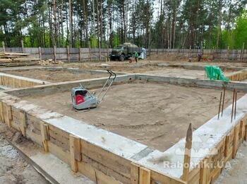 Каменярі на газоблок