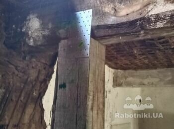 Добрий день відреставрувати хату мазанку