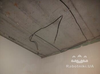Натяжной потолок в квартире. Ирпень