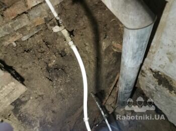 Відновлення, зміцнення глиняного льоху