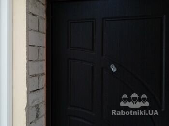 Облицовка дверного проема керамической плиткой