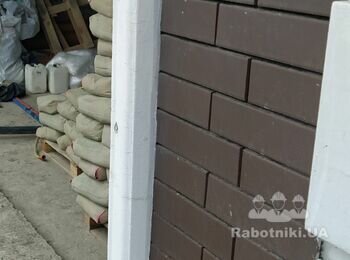 Фасад. 500 м.п. декор планки: снять краску, пошпаклевать, покрасить