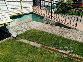 Ремонт отмостки и цоколя многоэтажного дома
