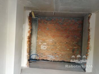 Штукатурка стен по маякам, новострой