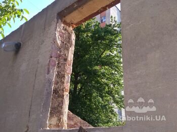 Кладка цегли