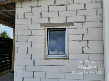 Фасадна обробка та утеплення госп.блоку 35 м2 пінопластом 50мм