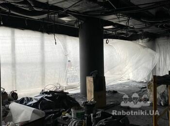 Монтаж потолка грильято 200м2 с установкой светильников