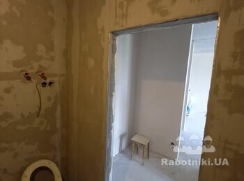 Укладання плитки 40 кв.м, в санвузлі та на кухні ,1кімн.кв-ра