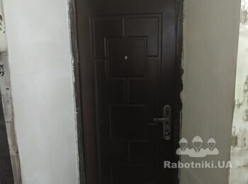 Установка входной двери (не стандарт)