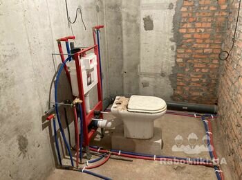 Кладка плитки в ванне (смету считаете вы)