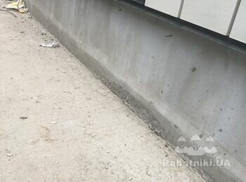 Устройство 1400 м/кВ гипсокартонных потолков и Армстронгом